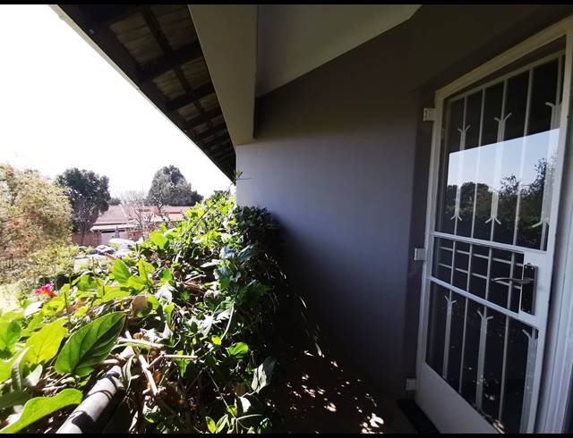 2 BEDROOM APARTMENT FOR SALE IN ROBINDALE